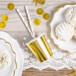 Златни парти чашки