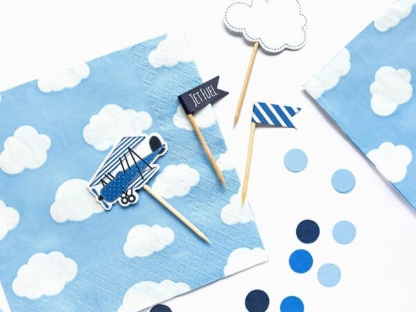 Jet Fuel самолет тематични декорации за парти, подходящи за деца и тематични събития, в стил облаци и небесна атмосфера, перфектни за забавление и декорация.