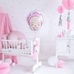 Фолиев балон бебенце момиче с хелий
