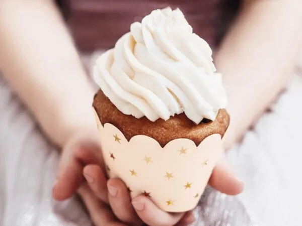 Името на файла: cupcakes-party-deluxe.jpg.