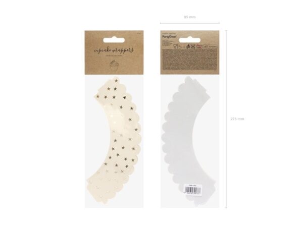 Листове торта с звездни декорации за празнична украса.