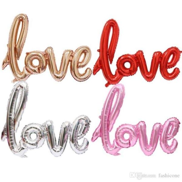 Love балони, въздушни балони с надпис love, празнични балони за романтични събития, декоративни балони за парти, украса с балони за любовни празници.