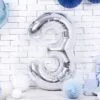 голям сребърен балон цифра 3 за празненство за рожден ден Party Deluxe.