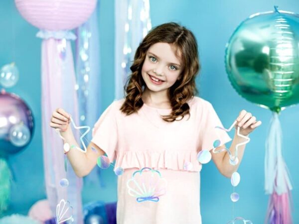 цветни балони за рожден ден, празнична украса, детско парти, Party Deluxe, тематични украси за партита, детски празници, празнични декорации, балони и украса за детски купони.