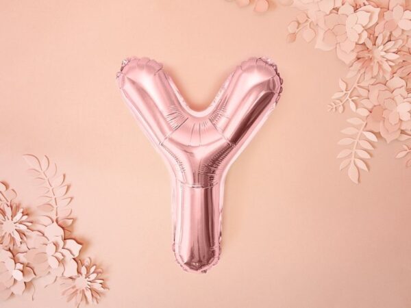 Розова балонфура за парти и празненства с буква "Y", подходяща за декорация и тематични събития.