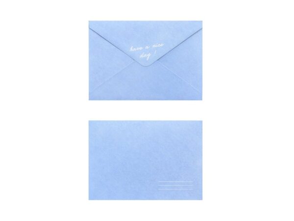 жълт плик за поздрави със съобщение "Have a nice day" за подарък или картичка.