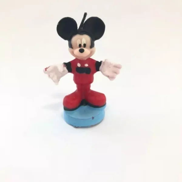 Микки Маус декоративна фигурка за парти или подарък, свързана с Disney и тематика на забавление.
