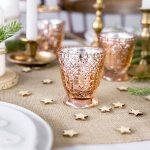 Стъклен свещник в цвят розе 8 см
