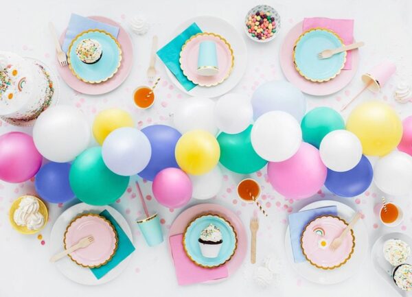 Блогът на Party Deluxe - цветна парти украса, балони, торти и празнични продукти за незабравим празник. Создайте веселата атмосфера за вашето събитие с нашите висококачествени продукти.