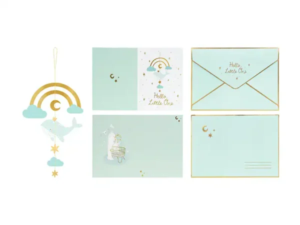 Радостна детска картичка и покани за рожден ден с мече, облаци и цветове в нежни пастелни тонове за специалния малък човек.