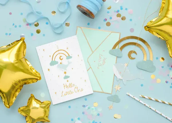 Подаръчни картички и балони за детски рожден ден, тематична украса за парти, празнични атракции и декорации за специални събития.