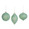Блестящи коледни топки и декоративни висящи украшения за празнична украса, подходящи за Коледа и зимни празници. Стилен дизайн с глитер ефект, перфектни за украса на елха и интериор.