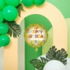 Balloon с надпис "ЧРД" за рожден ден, зелени и бели декорации с листа за тържества, идеи за празненства, празнични украси от Party Deluxe, весело рождено парти, цветни балони, декорации за рожден ден, празнична атмосфера.