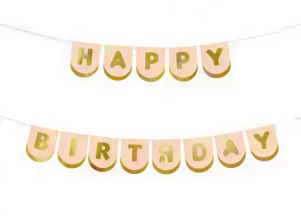 Бутилка със свещи за рожден ден, празнична украса с надпис Happy Birthday, весело парти, детски и възрастни тържества.